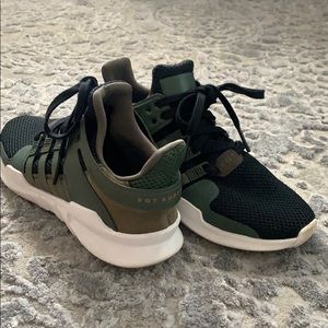 Adidas running/workout shoes like new